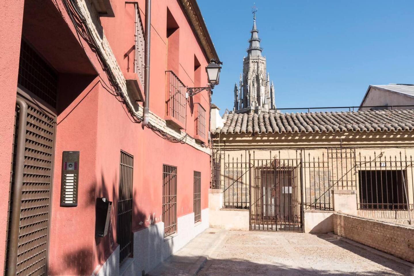 Ferienwohnung La Dama Del Jardin Del Nuncio Toledo Exterior foto