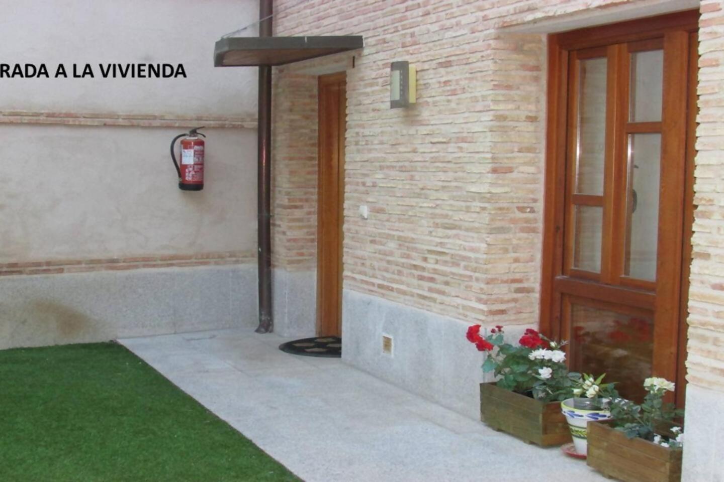 Ferienwohnung La Dama Del Jardin Del Nuncio Toledo Exterior foto